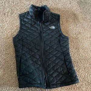 North Face quilted black vest